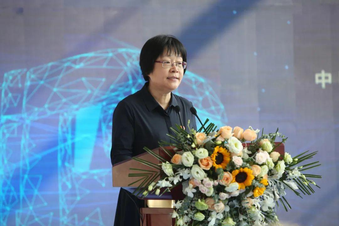 科技賦能教育，推動教學方式創(chuàng)新,智能化動態(tài)路徑設計_榮耀版33.79.56